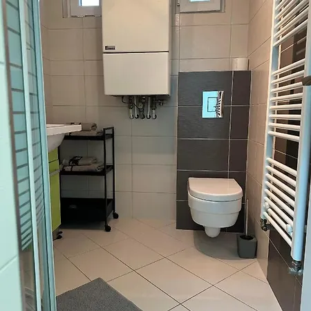 Guest house H3 *